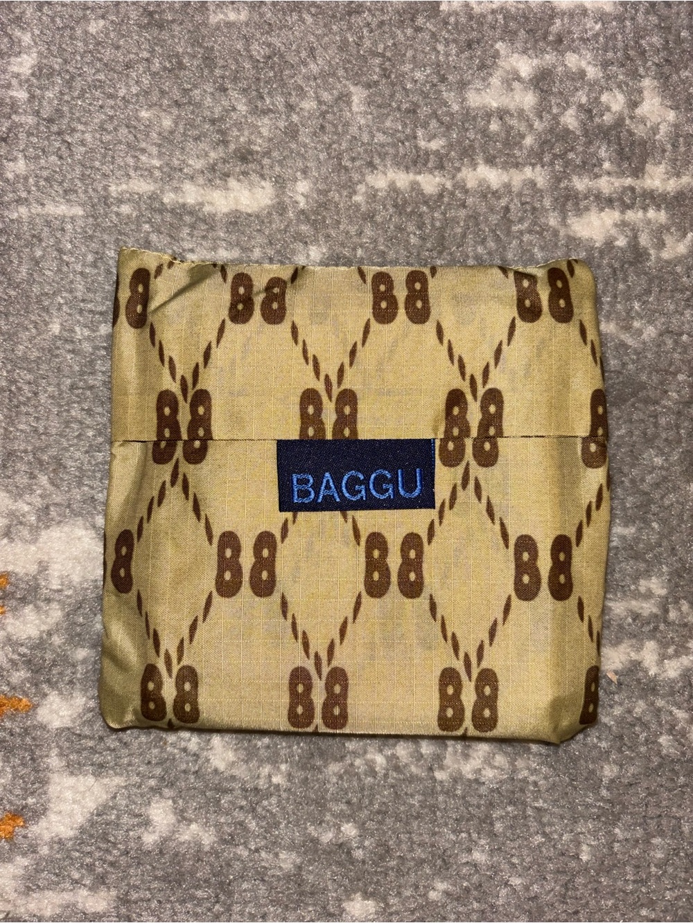 BB PRINT X BAGGU X RETIRED
